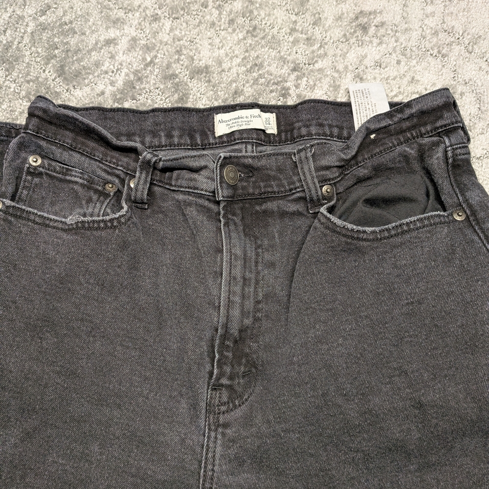 Abercrombie & Fitch Women's High Rise Black Jeans